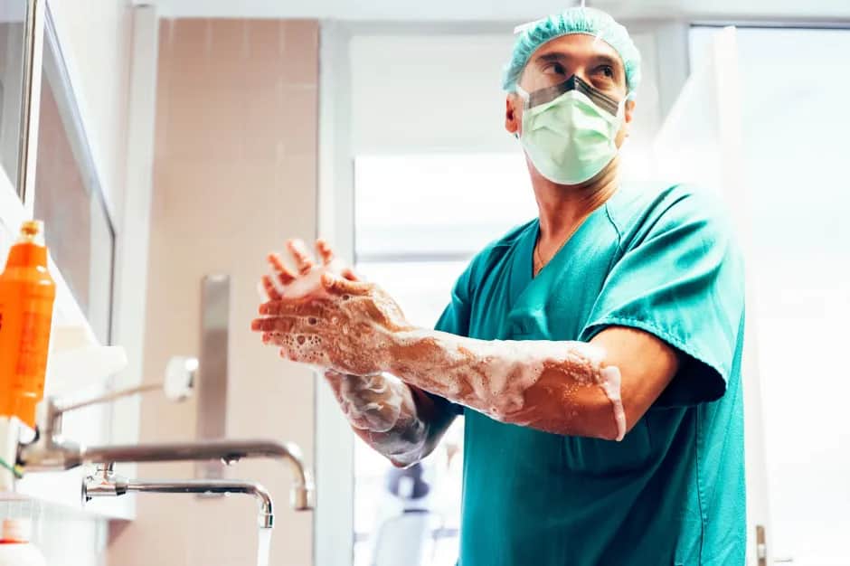 Ile zarabia dentysta NFZ? Zaskakujące fakty o wynagrodzeniach